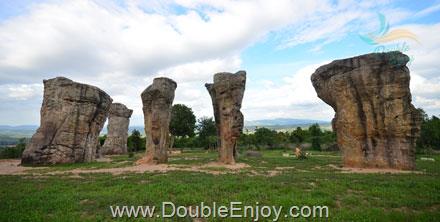 ทัวร์ทุ่งดอกกระเจียว อช.ไทรทอง อช. ป่าหินงาม จ.ชัยภูมิ 2 วัน 1 คืน (Van)