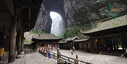 ทัวร์จีน Cyber Bloom ฉงชิ่ง อู่หลง 5 วัน 4 คืน (FD)