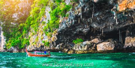 ทัวร์ภูเก็ต แหลมพรหมเทพ - กระบี่ เกาะพีพี 4 วัน 2 คืน (Van)