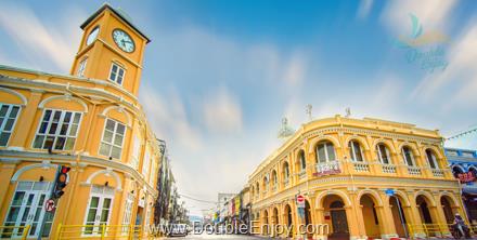 ทัวร์ภูเก็ต เกาะพีพี อ่าวมาหยา ล่องอ่าวพังงา ภูเก็ตแฟนตาซี แหลมพรมเทพ หาดป่าตอง 3 วัน 2 คืน (DD)
