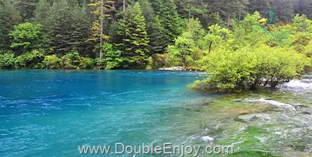 โปรแกรมทัวร์จีน เฉิงตู จิ่วจ้ายโกว (เข้าอุทยาน2รอบ) หวงหลง (นั่งรถไฟ) 6 วัน 5 คืน (TG)